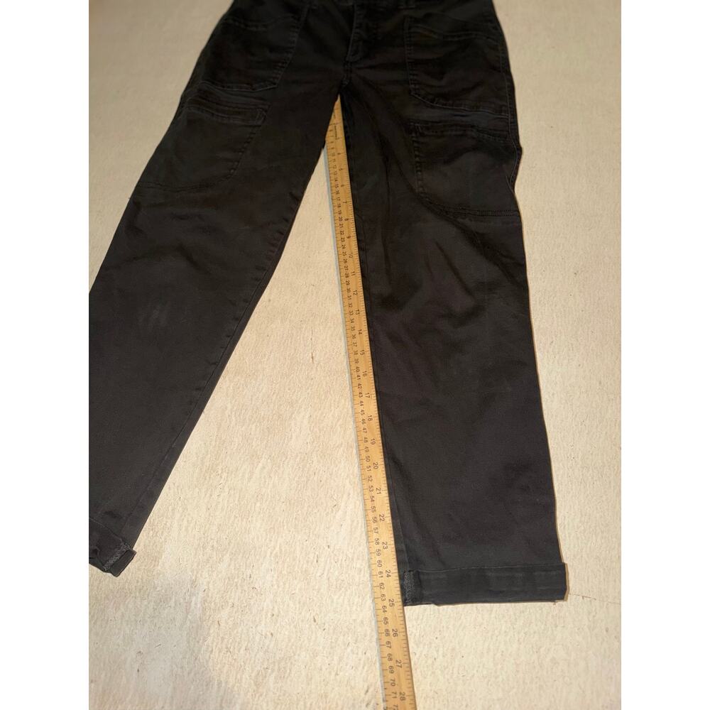 Democracy women’s ab technology roll & cuff utility pants - Picture 6 of 13